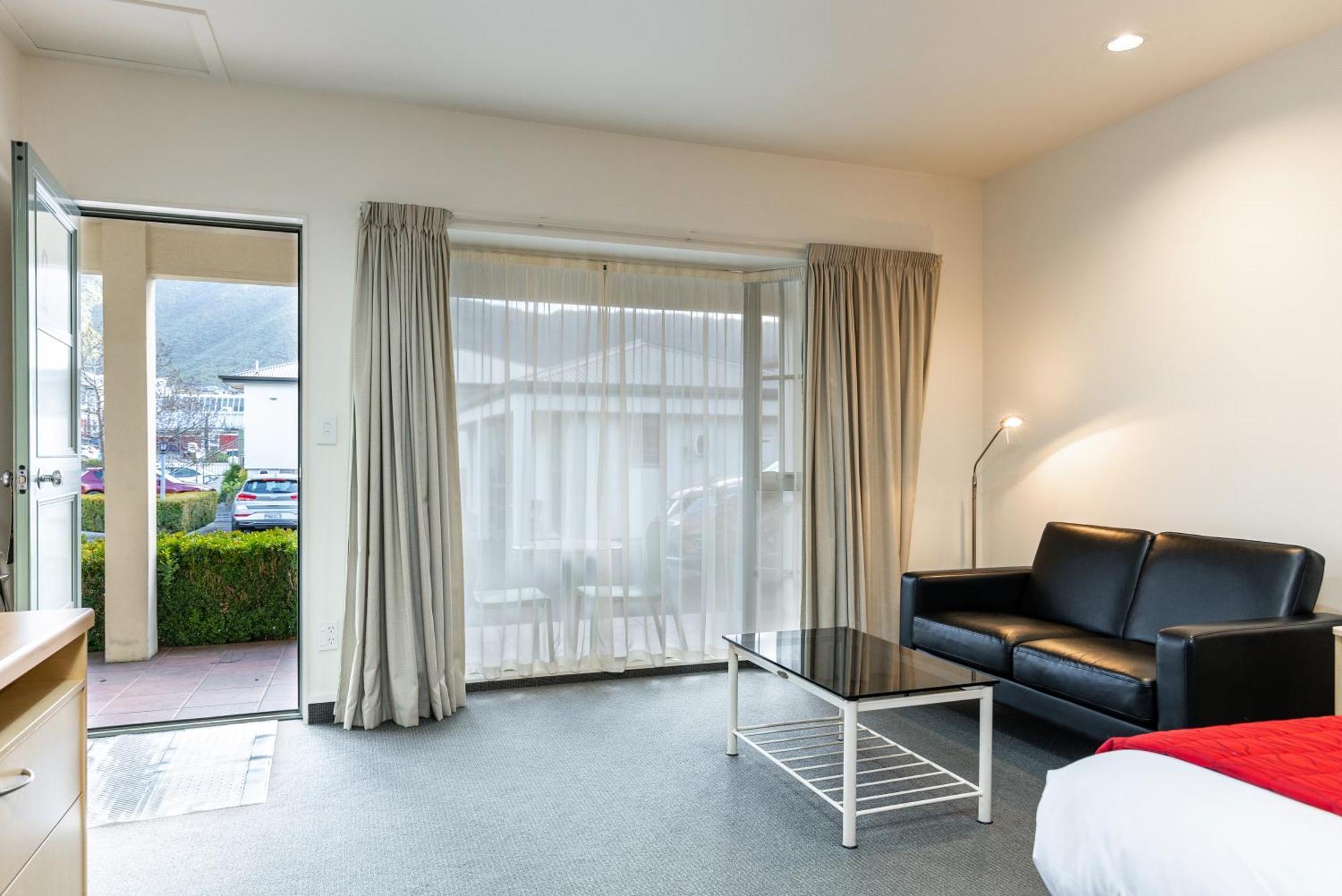 Jasmine Court Motel Picton Kültér fotó
